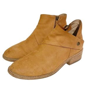 Eileen Fisher Size 8 Brown Leather Tag Bootie Ankle Boots 23E004